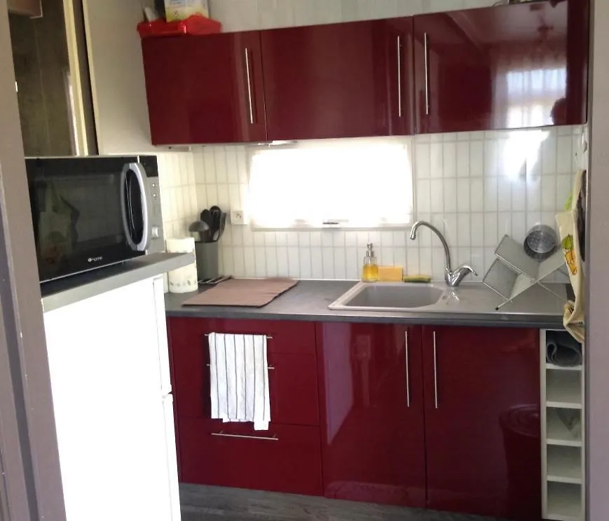 Chalet A Deux Pas De La Plage Martigues
