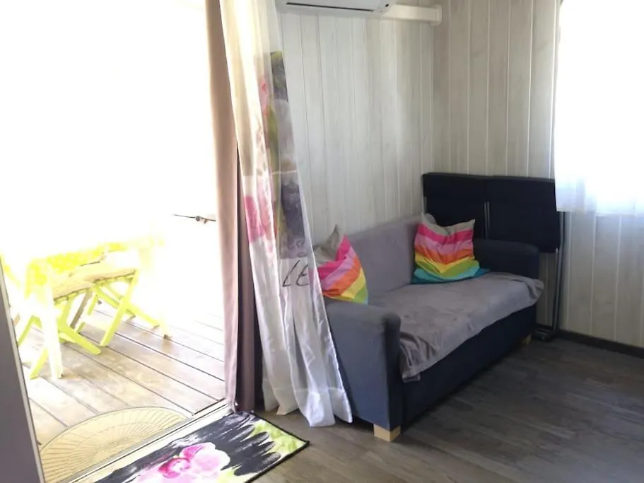Chalet A Deux Pas De La Plage Martigues Campingplatz